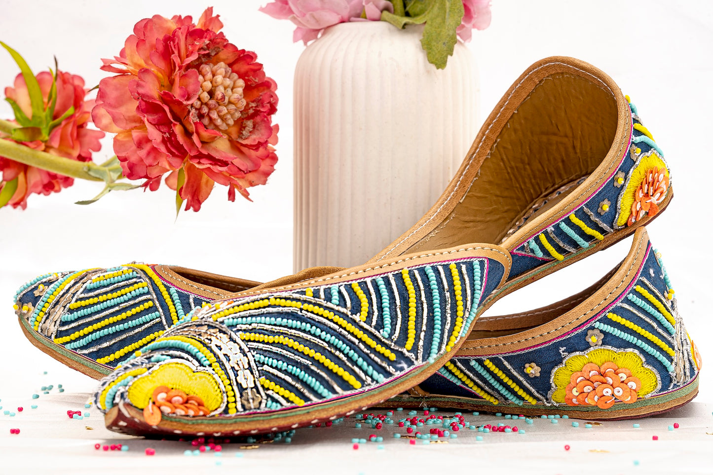 Beads embroidered mojri