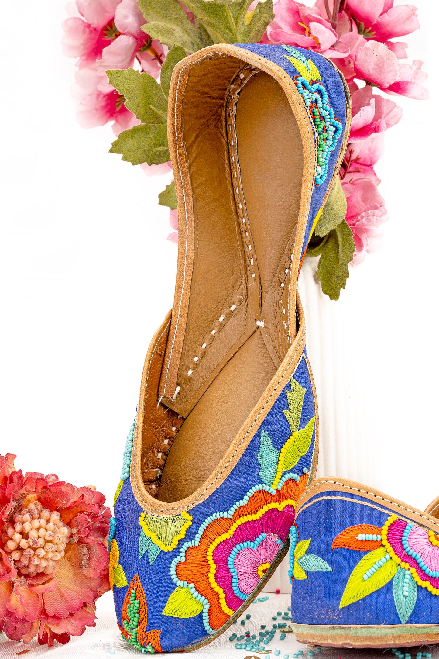 Embroidered blue mojri